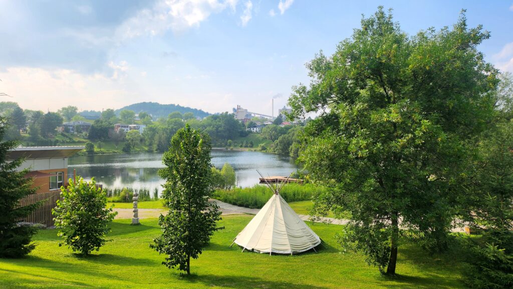 lac saint louise tipi lache pas la patate