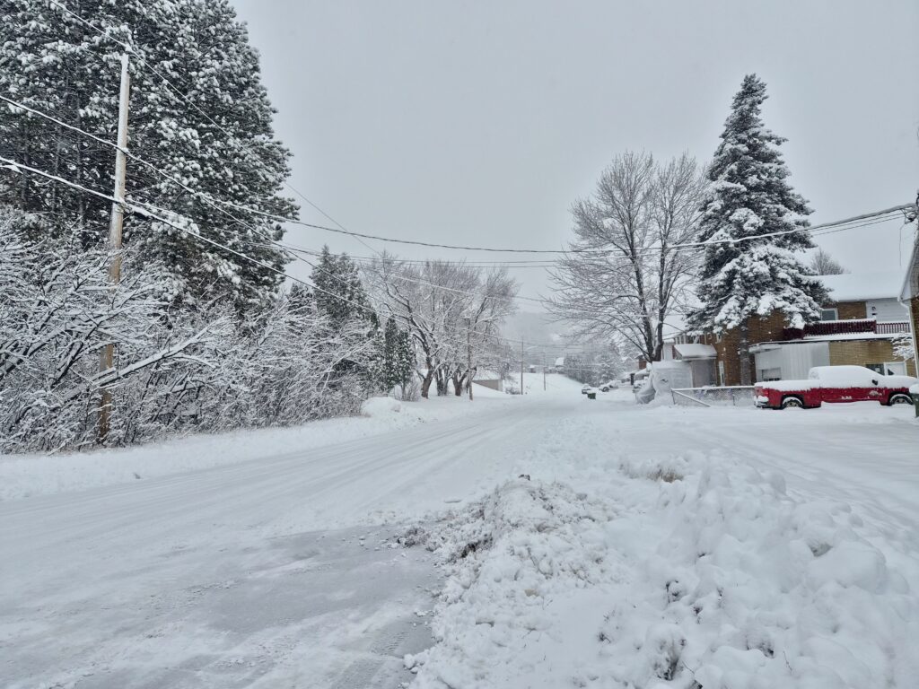 lachepaslapatate la tuque neige 2