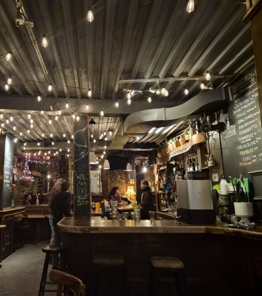 lachepaslapatate bar sacrilege quebec 2