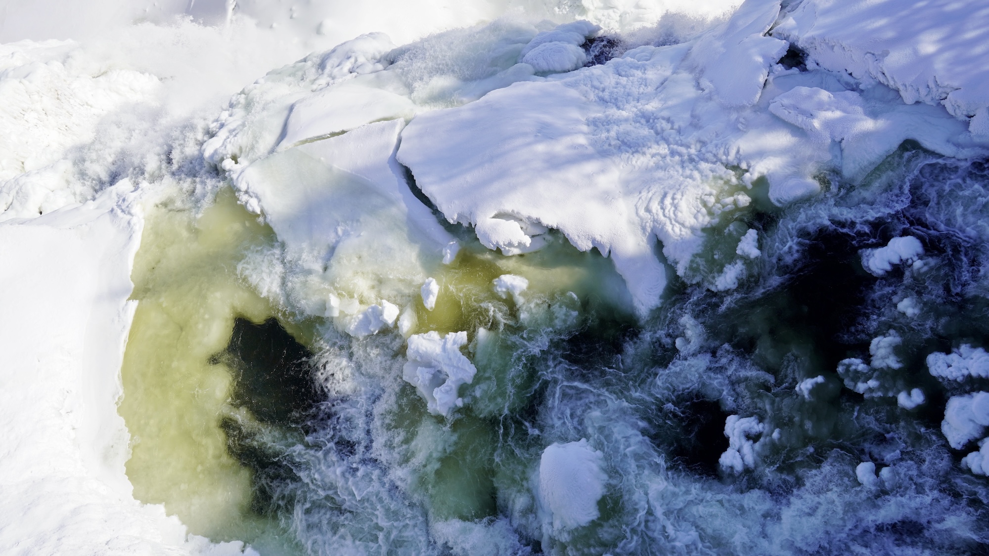 lachepaslapatate chutes montmorency hiver quebec 7
