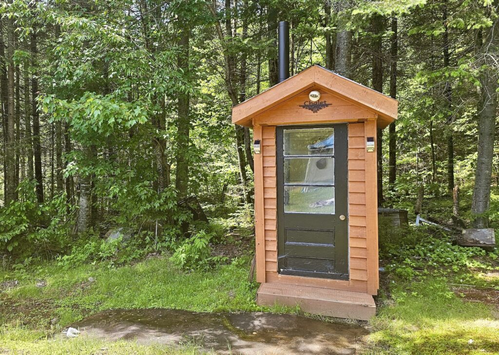 lachepaslapatate chez sylvain toilettes chalet
